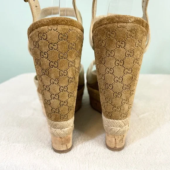 GUCCI Women's Tan GG Logo Platform Cork Wedge Espadrille Sandal Size 37.5 - Picture 2 of 13